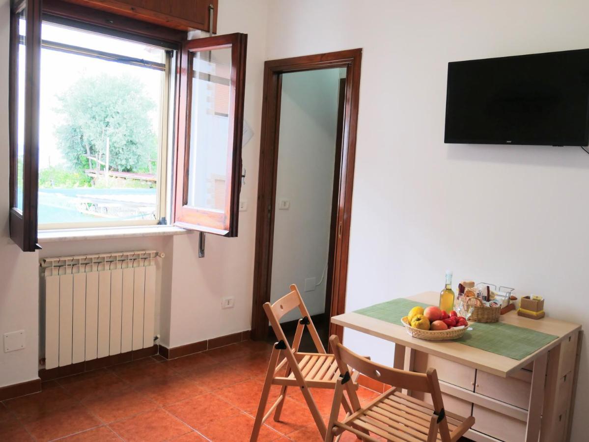 Olindo Apartment E Cristina Apartments Vico Equense Luaran gambar